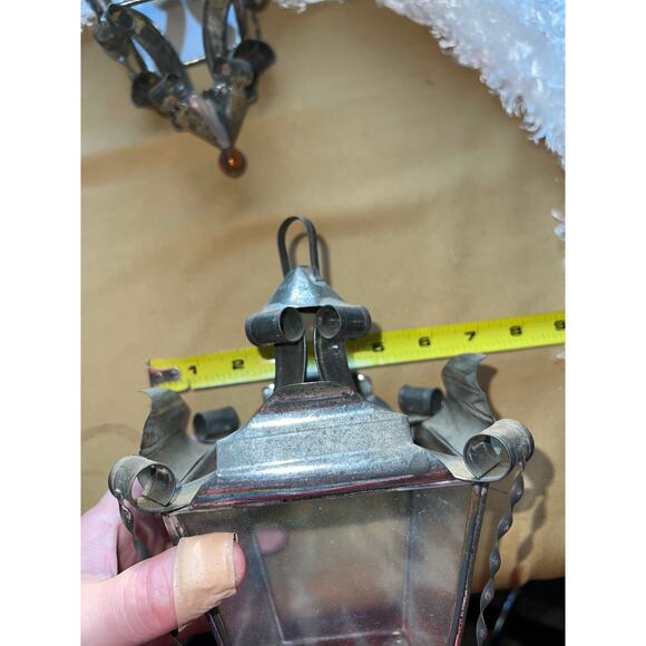 Vintage lanterns metal glass tea lights candles ornate decor - Picture 5 of 13